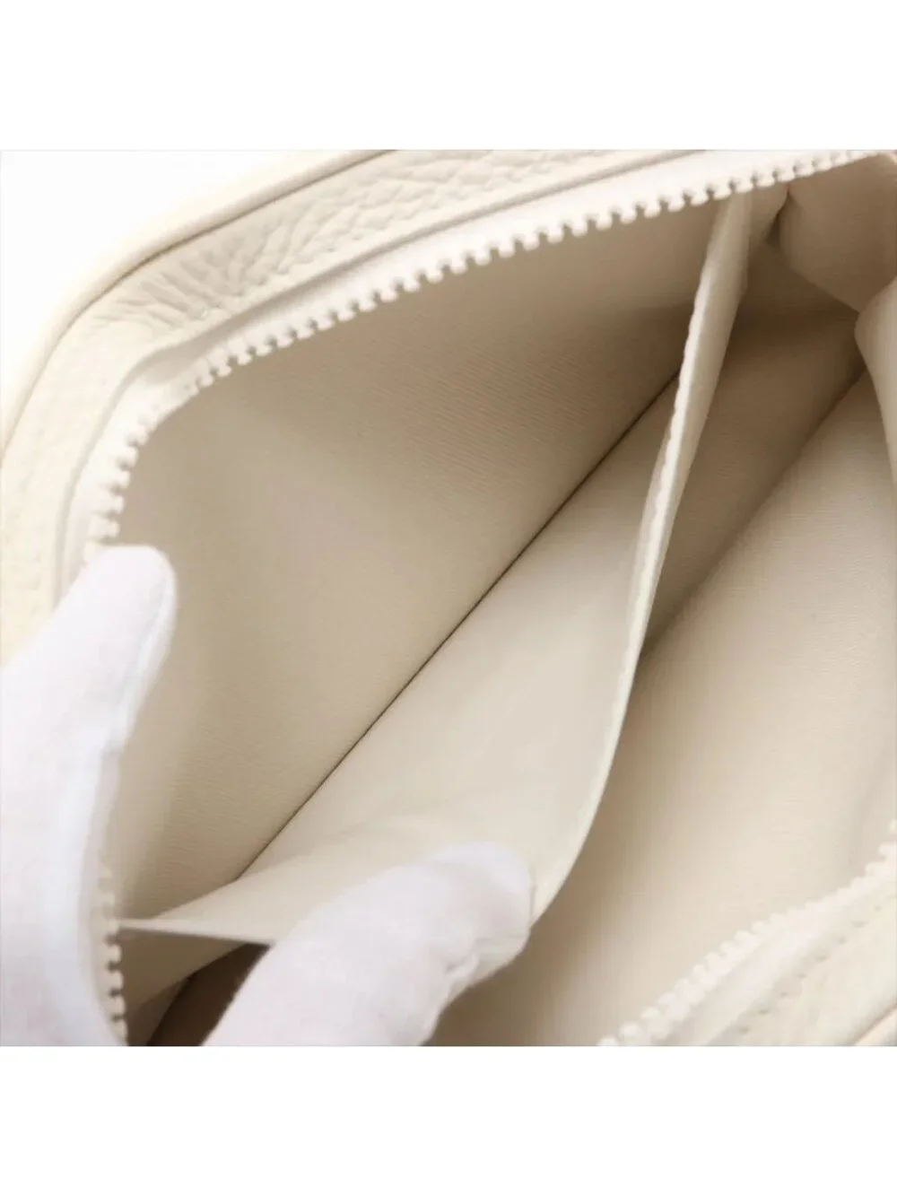 Louis Vuitton Monogram Empreinte Pochette Volga Leather